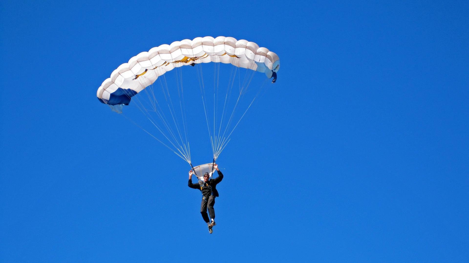 开云官方-城市体育文化节上，青少年篮球表演成为最大亮点，青少年篮球活动策划方案
